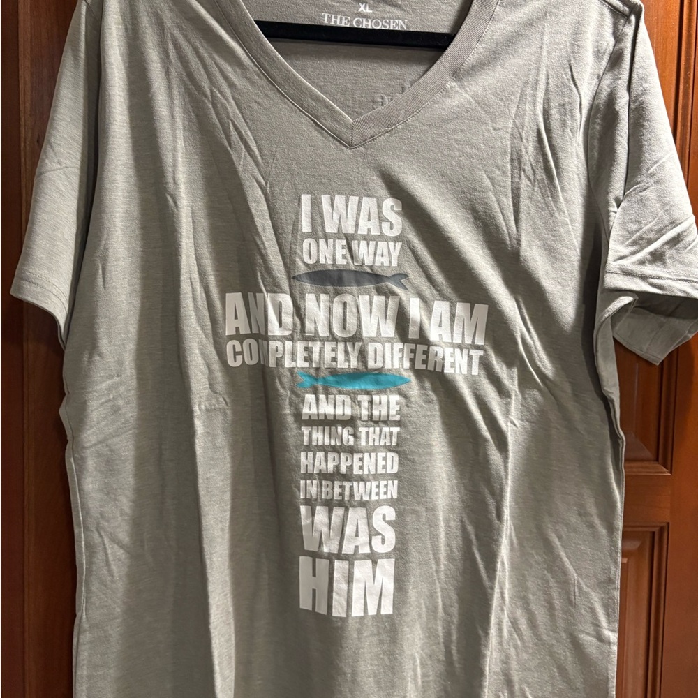 The Chosen V-Neck Graphic Tee in Light Gray